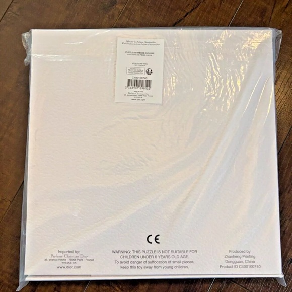 NWT ~ Authentic Dior puzzle 🧩 - Picture 3 of 5